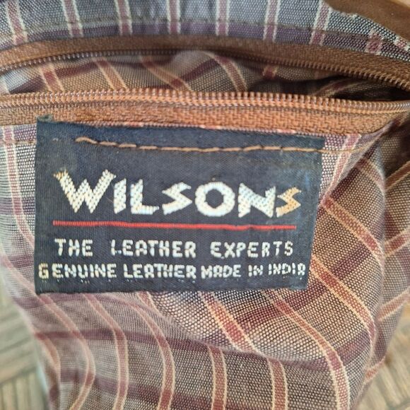 Wilsons Crossbody Bag Distressed Leather Brown Small Medium Size 8" x 9" - Picture 16 of 16